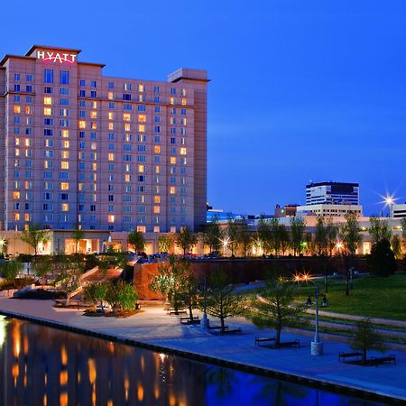 Hyatt Regency Wichita Hotell Exteriör bild